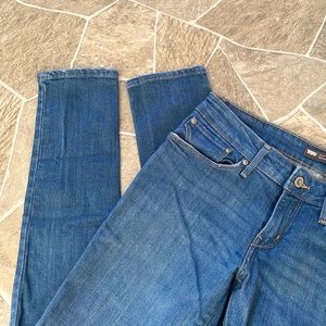 Levi’s Demi Curve Skinny Jeans